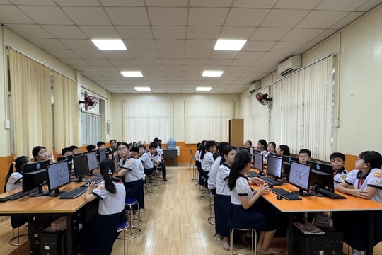 Kiểm tra cuối năm ở cấp tiểu học: Ưu tiên động viên thay vì gây áp lực