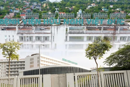 Cựu Bộ trưởng Nguyễn Thị Kim Tiến bị xét xử cùng những bị cáo nào?