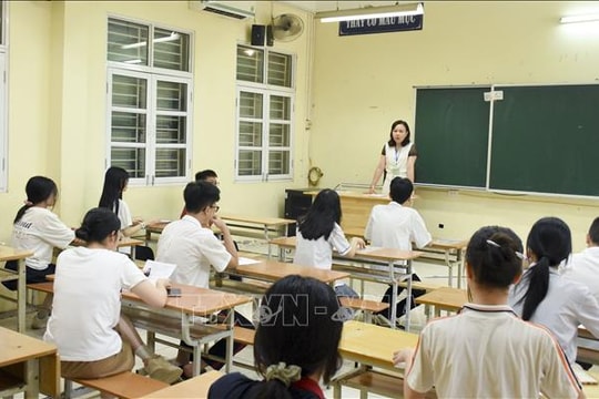 Kỳ thi lớp 10 tại Hà Nội: Còn những lựa chọn khác ngoài trường công lập