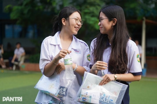 Thông tư mới cho phép trường học được tăng số tiết dạy thêm từ 15/5