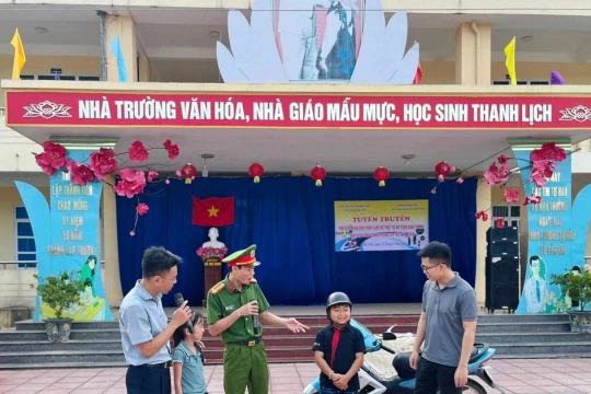 Tuyên truyền pháp luật về giao thông cho học sinh miền núi Quảng Ninh
