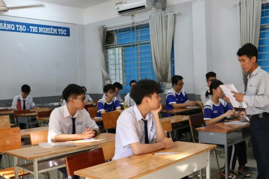 Học sinh lớp 12 TPHCM sẽ thi thử tốt nghiệp THPT trước ngày 31/5