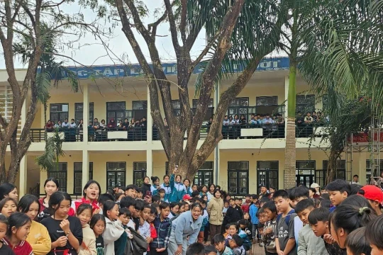 Trường PTDTBT THCS Mường Nhé nâng cao chất lượng giáo dục từ quản lý bán trú