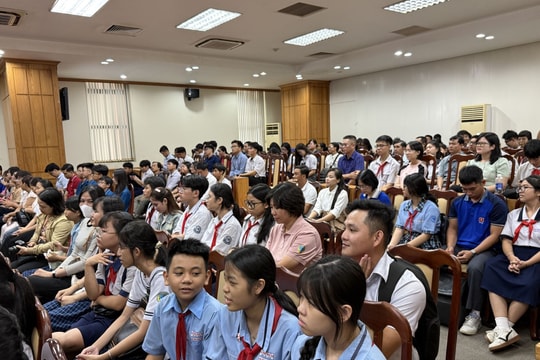 TP Hồ Chí Minh công bố 242 điểm thi vào lớp 10