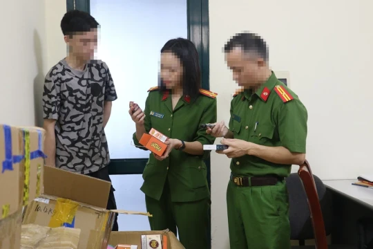 Xây dựng trường học không khói thuốc: Khả năng lựa chọn và bản lĩnh cá nhân