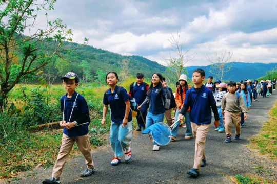 Học sinh UKA Gia Lai học giải quyết “bài toán quản lý tài chính” giữa đại ngàn