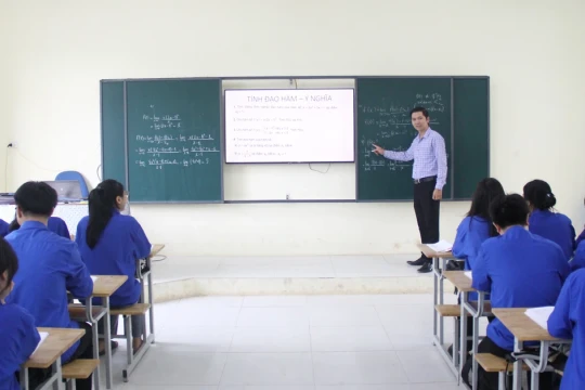 Xây dựng Khung phát triển chuyên môn: 'Chìa khóa' nâng chất đội ngũ nhà giáo