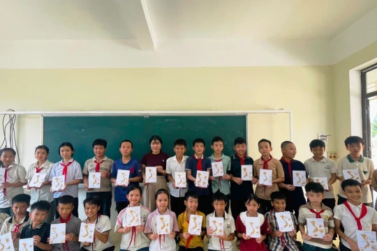 Lan tỏa STEM và năng lượng tái tạo đến học sinh miền núi Thanh Hóa