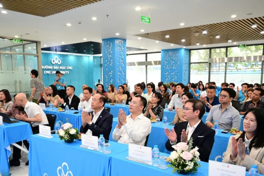 Nhân lực logistics trước bài toán đào tạo thời AI