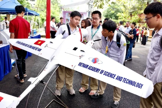 Cơ hội khối ngành khoa học công nghệ cho người trẻ