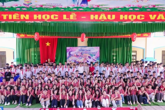 ‘Hạ khúc thanh ngân’ lan tỏa văn hóa đọc cho học sinh vùng cao