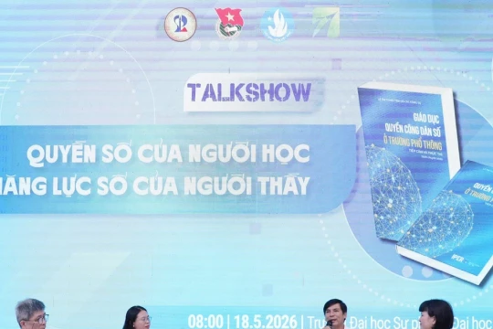 Quyền số của người học và năng lực số của người thầy trong kỷ nguyên AI