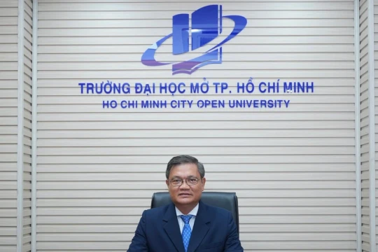 GS.TS Nguyễn Minh Hà tiếp tục giữ chức Hiệu trưởng Trường Đại học Mở TPHCM