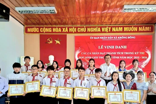 Đắk Lắk không 'khoán trắng' giáo dục cho nhà trường