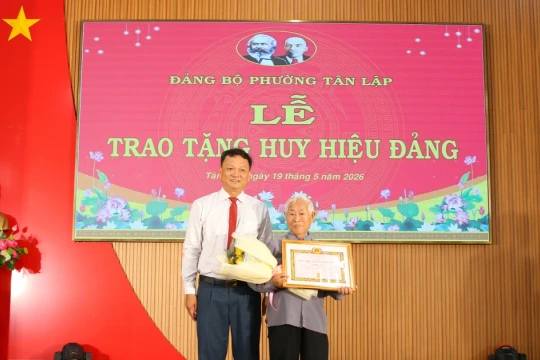 Cụ ông 90 tuổi và ký ức không phai về Bác Hồ