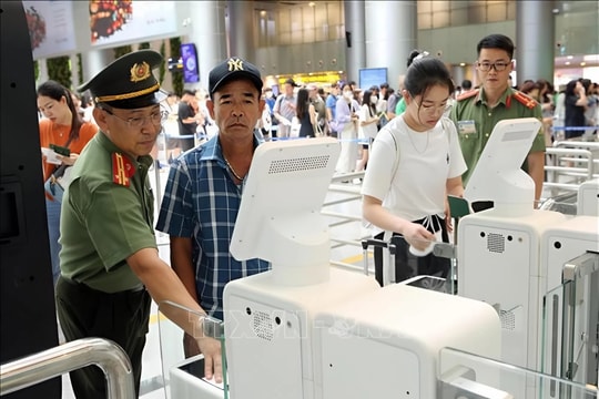 Tất cả người dân sắp đi nước ngoài chú ý quy định phạt đến 50 triệu đồng từ 1/7