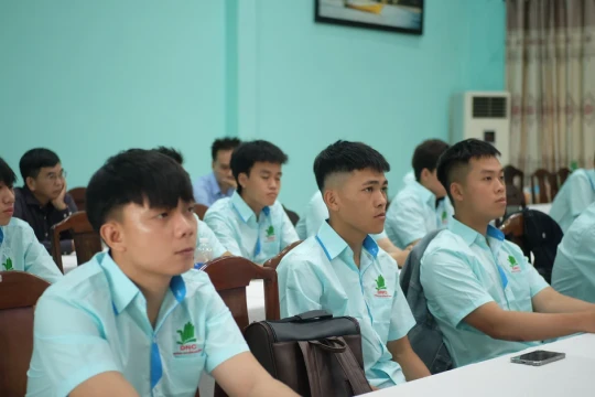 Trường Cao đẳng Đà Nẵng đào tạo lớp công nghệ ô tô gắn kết doanh nghiệp