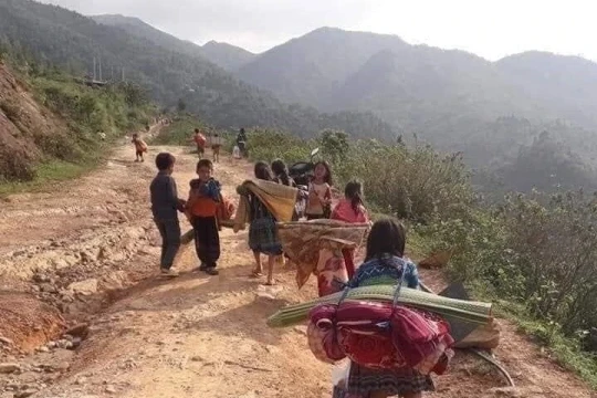Chế độ chính sách hỗ trợ cho học sinh vùng khó