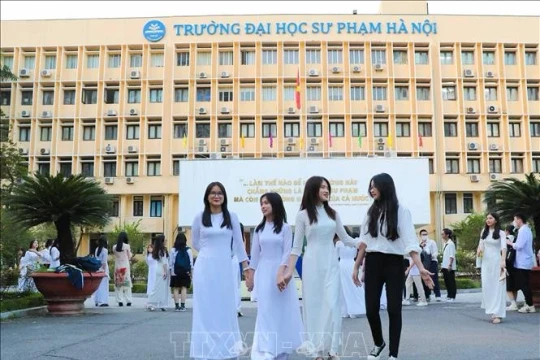 Quy định được hưởng chính sách miễn, giảm học phí và hỗ trợ chi phí học tập cho sinh viên sư phạm