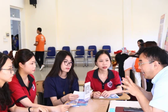 Trường ĐH Ngoại ngữ, ĐH Huế - 'Điểm tựa' tương lai với những ngành học hấp dẫn