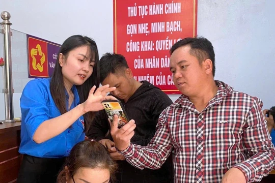 Chuyển đổi số ở vùng cao xứ Thanh: Giới trẻ vùng biên và những giấc mơ số