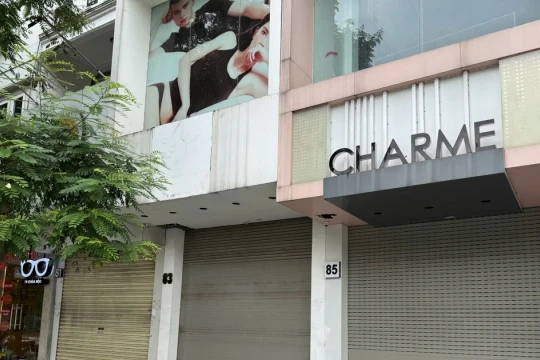 Đằng sau việc ồ ạt trả cửa hàng mặt phố Hà Nội