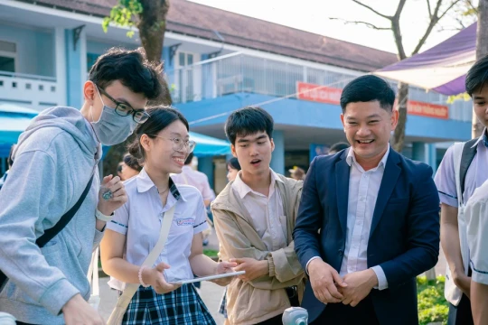 Mở hướng thu hút nhân lực chất lượng cao ngành Vật lý kỹ thuật