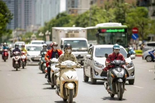 Dự báo thời tiết ngày 24/5: Nắng nóng bao trùm cả nước, có nơi gần 40 độ C