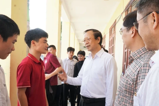 Nghệ An ứng dụng công nghệ, cá thể hóa ôn luyện
