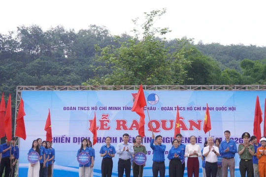 Tuổi trẻ Lai Châu ra quân chiến dịch hè