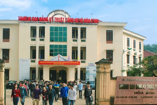 Sáp nhập 3 trường Cao đẳng ở Hòa Bình cũ