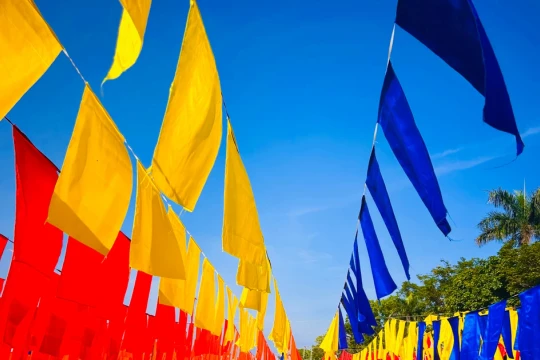 Huế rực rỡ sắc màu Phật đản mừng Đại lễ Vesak 2026