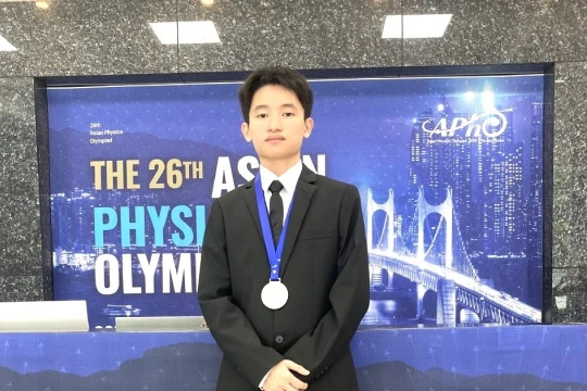 Học sinh Phú Thọ giành Huy chương Bạc Olympic Vật lí châu Á