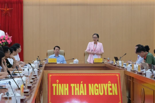 Thứ trưởng Nguyễn Thị Quyên Thanh kiểm tra công tác chuẩn bị Kỳ thi tốt nghiệp THPT tại Thái Nguyên