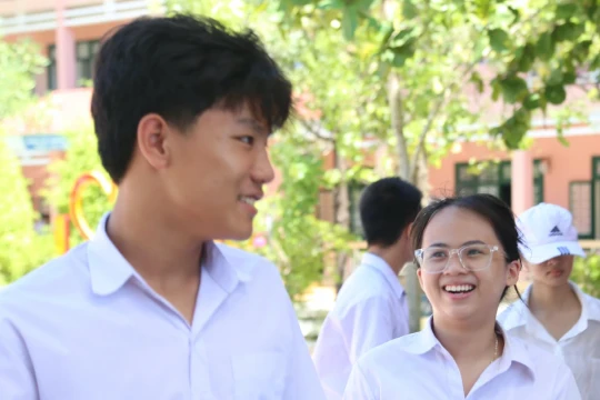 Thí sinh Quảng Trị hoàn thành các môn thi chuyên, kết thúc kỳ thi vào lớp 10