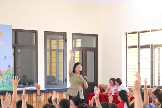 Rèn kỹ năng số thời đại AI cho học sinh tiểu học