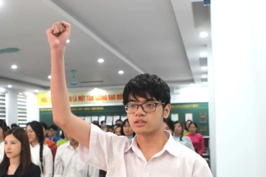 Phát triển, bồi dưỡng Đảng viên thanh niên ở trường THPT