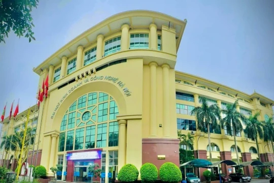 Trường Đại học Kinh doanh và Công nghệ Hà Nội tuyển sinh hệ chính quy năm 2026