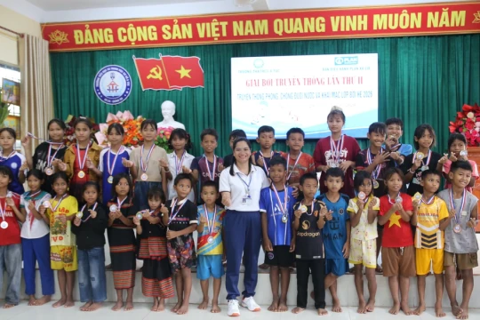 Tăng cường phòng tránh đuối nước cho học sinh vùng cao Quảng Trị