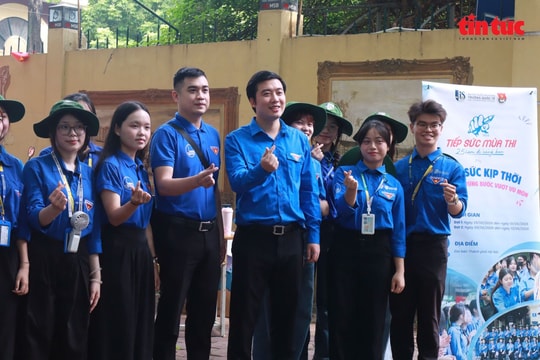 7.300 tình nguyện viên sẵn sàng tiếp sức mùa thi lớp 10 tại Hà Nội