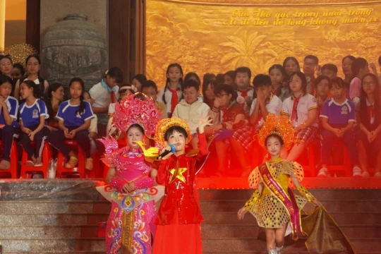 Để di sản chạm đến trái tim thiếu nhi Cần Thơ