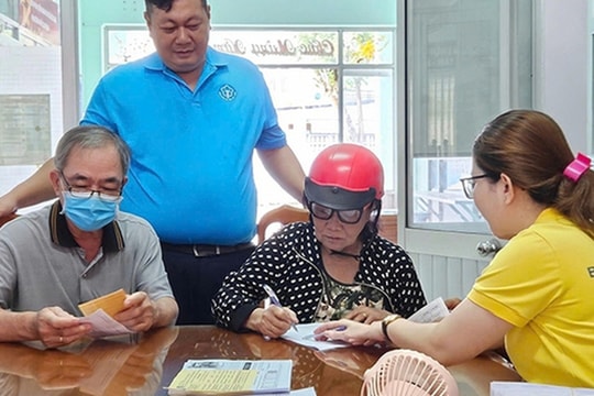 Hàng triệu người nhận lương hưu, trợ cấp BHXH tháng 6