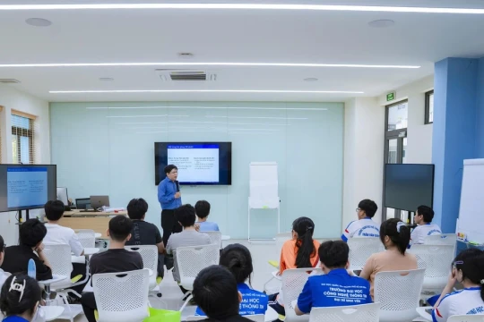 Chính sách thị thực nhân tài mạnh mẽ để cạnh tranh toàn cầu