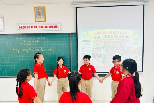 Đồng bộ giải pháp ngăn bạo lực học đường từ sớm, từ xa