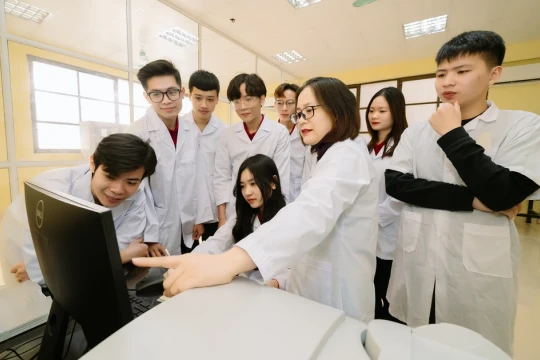 Chuẩn đạo đức nhà giáo: Hướng tới hệ giá trị nghề nghiệp hiện đại