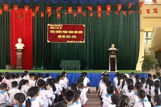 Hưng Yên tăng cường phòng chống đuối nước cho học sinh dịp nghỉ hè