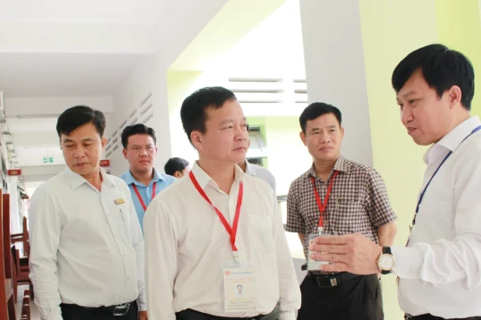 Bộ GD&ĐT kiểm tra công tác chuẩn bị Kỳ thi tốt nghiệp THPT tại Đồng Tháp