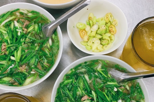 5 loại rau thơm phổ biến trên mâm cơm người Việt: Tưởng ăn cho thơm ai ngờ phòng ung thư, đột quỵ rất… "sợ"