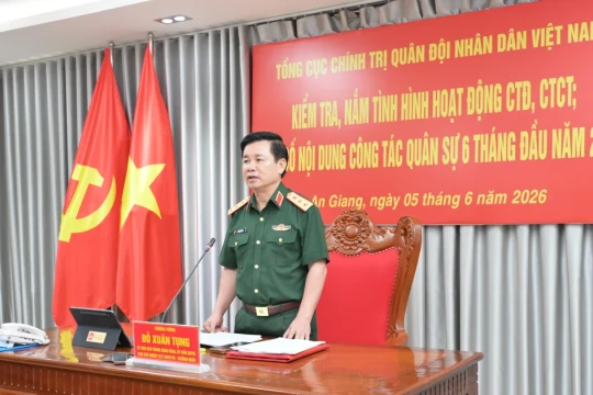 Tổng cục Chính trị kiểm tra công tác Đảng tại Vùng Cảnh sát biển 4