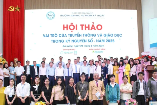 Truyền thông giáo dục đại học trước yêu cầu đổi mới từ Nghị quyết 71